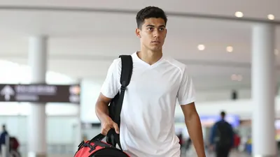 Sevilla's 22-year-old academy winger Oso is set to join Strasbourg for a reported €10m fee, a move that would free up...