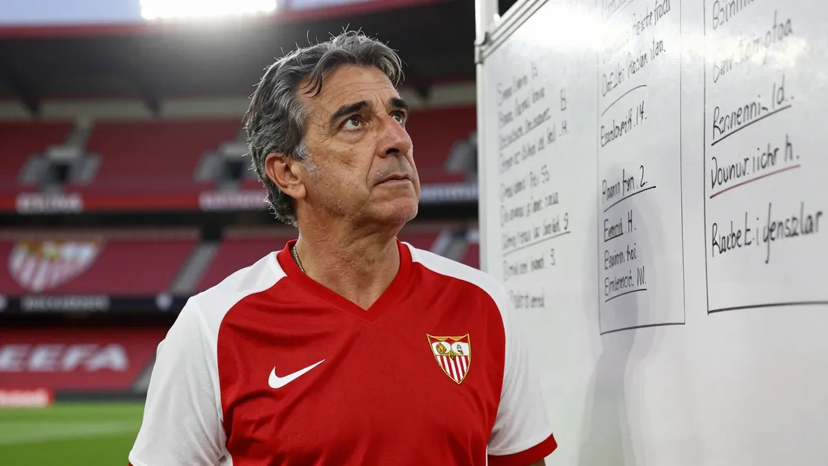 Sevilla prepares for its second LaLiga match against Athletic, but coach Luis García Plaza stresses the need to...