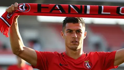 Sevilla have completed the loan signings of Portuguese winger Félix Correia and Belgian forward Lucas Stassin, both with...