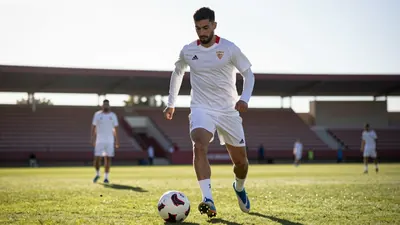 Hasta seis futbolistas del Sevilla FC atenderán convocatorias internacionales este mes, lo que afectará la preparación...