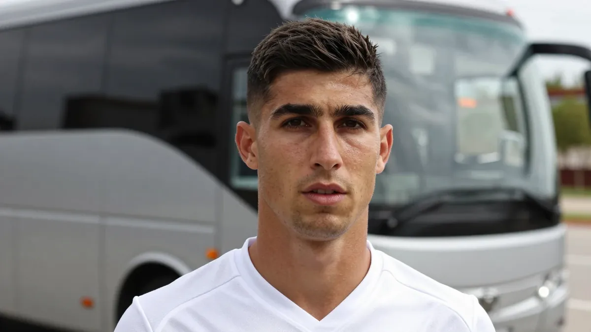 Luis García Plaza incluye a Stassin, Correia y Fofana en la convocatoria para el partido ante el Espanyol, mientras que...
