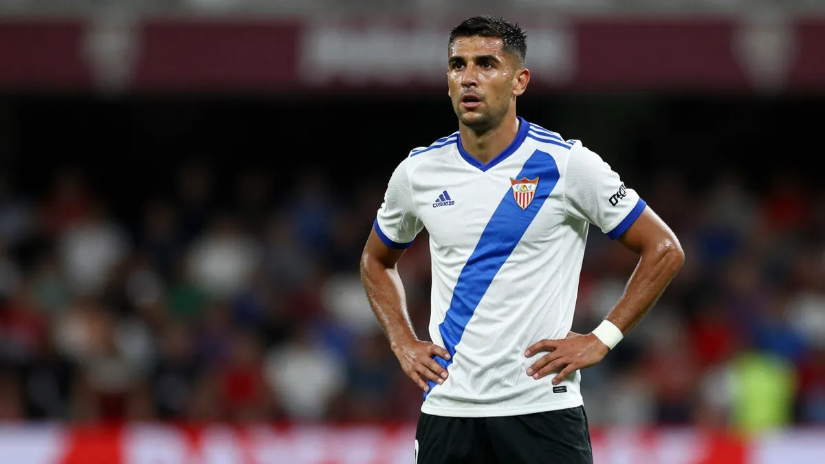 Sevilla FC: Live Transfer Market with Rumors and Signings