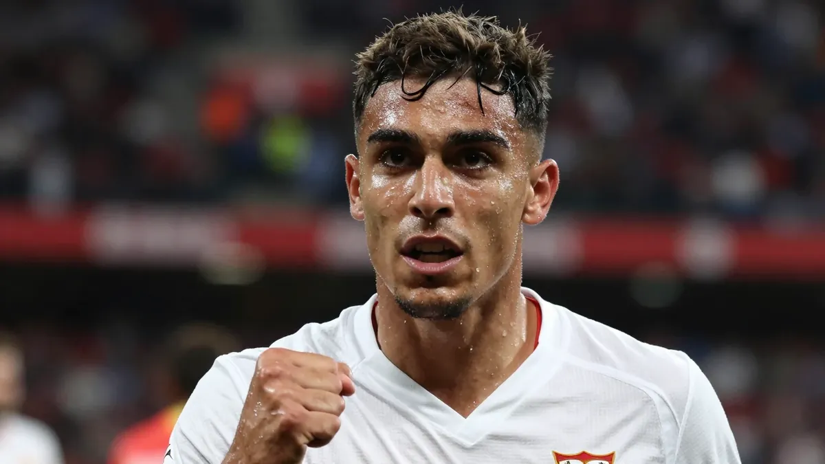 Sevilla FC took a point from the RCDE Stadium in a 1-1 draw with Espanyol, featuring a debut goal from Stassin and a...