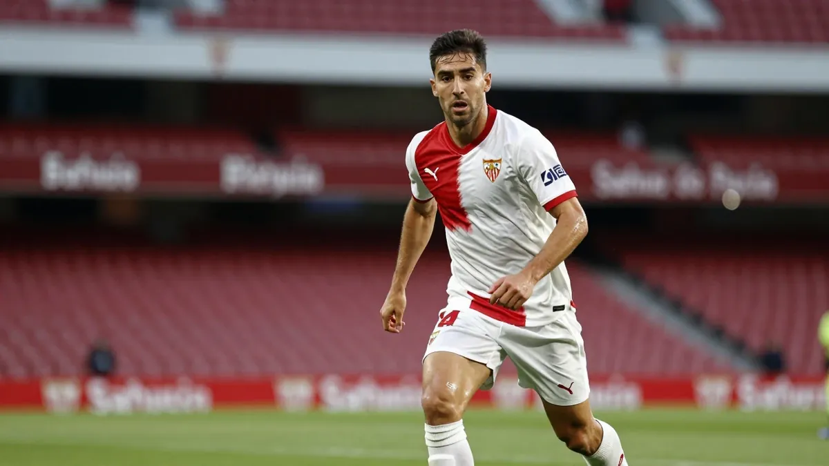 El Sevilla FC realizó su último entrenamiento en el Sánchez-Pizjuán para el choque ante el Valencia, sin Rubén Vargas ni...