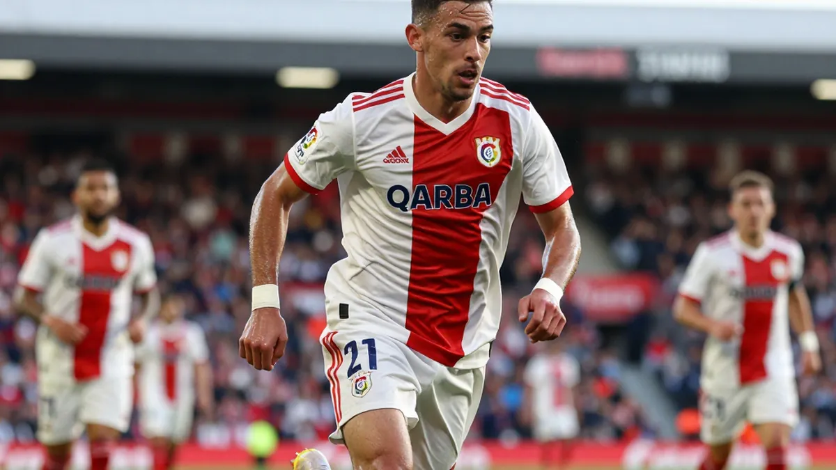 Sevilla aims to improve with Luis García Plaza in LaLiga 2026-27